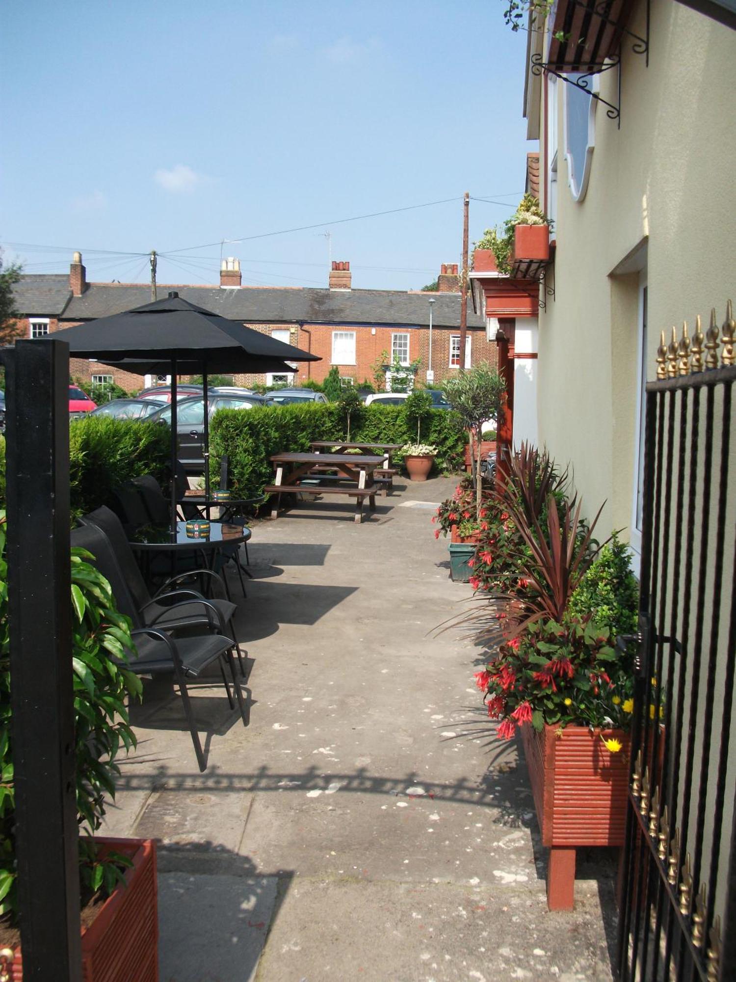 Al Forno Restaurant & Inn NWI Exteriör bild
